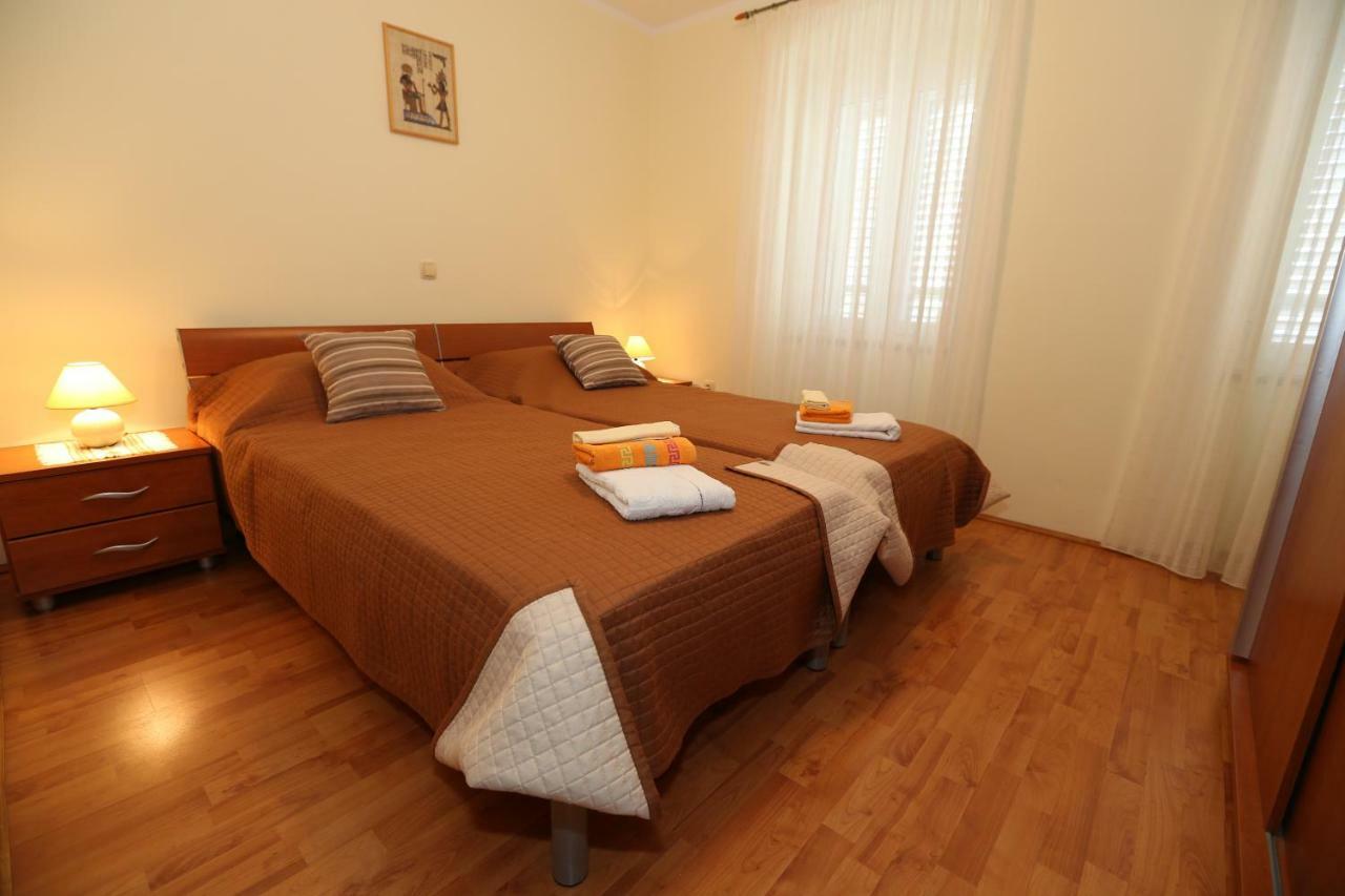 Apartment By The Sea Baška Esterno foto